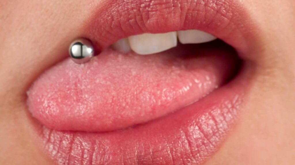 rejet piercing langue
